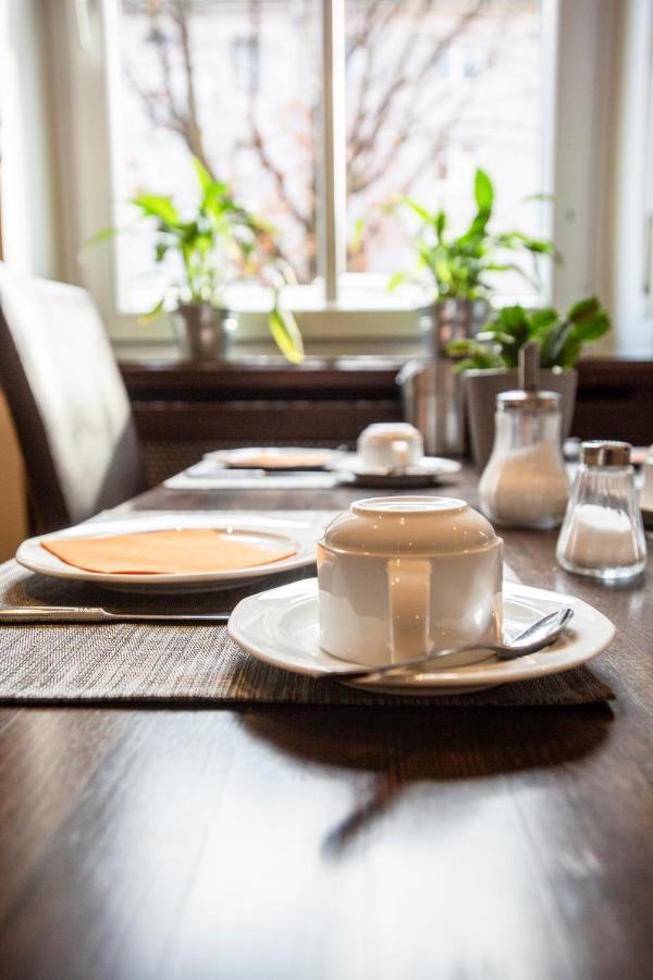 Sevendays Hotel Карлсруе Екстериор снимка