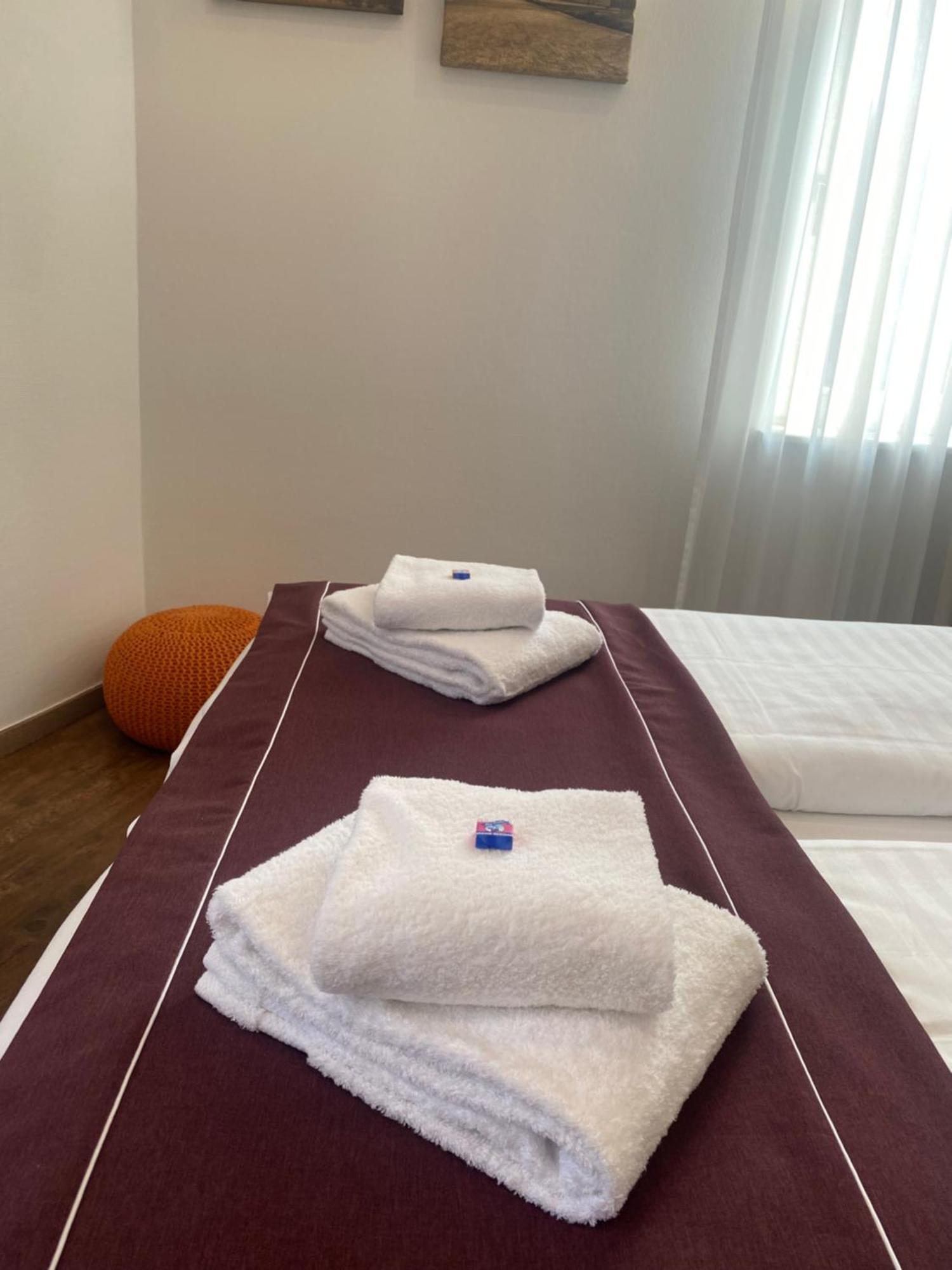Sevendays Hotel Карлсруе Екстериор снимка